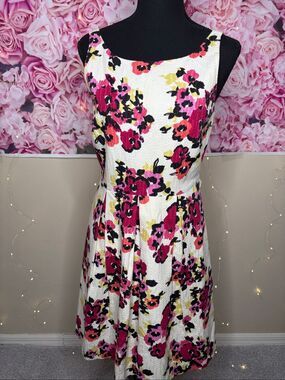 LOFT White Pink Floral Fit & Flare 100% Cotton Sleeveless Textured Dress Size 4-